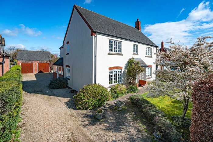4 Bedroom Detached House For Sale In Gilberts End, Hanley Castle, Malvern, Worcestershire, WR8