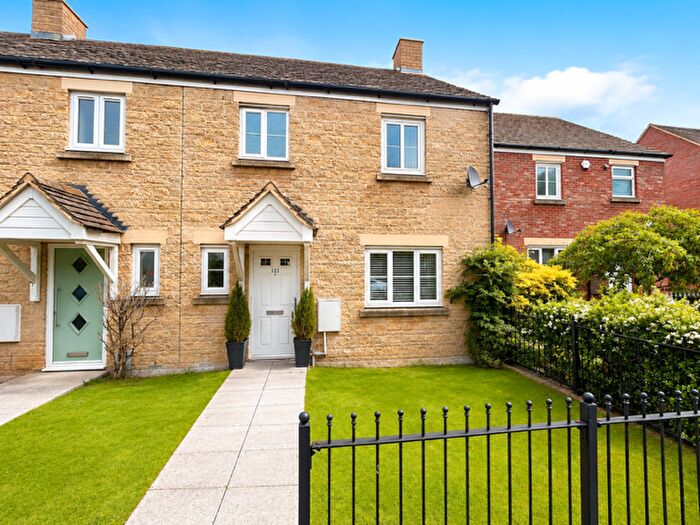 3 Bedroom House To Rent In North Swindon, SN25