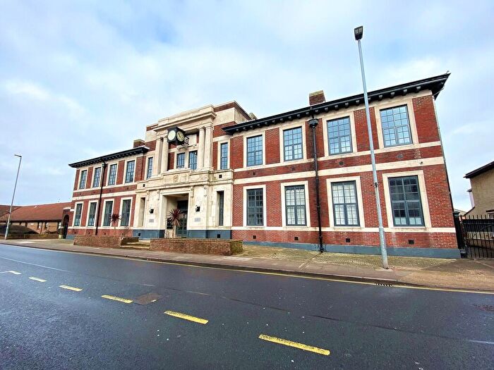 1 Bedroom Apartment To Rent In Highland Road, Southsea, PO4