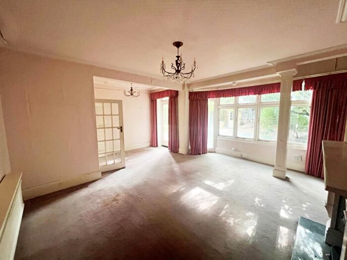 4 Bedroom Detached House For Sale In Vale Cottage, The Vale, Southsea, Hampshire, PO5