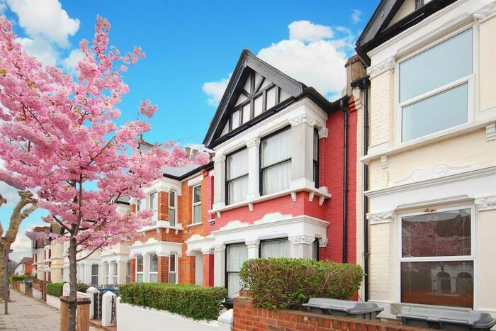 3 Bedroom Flat To Rent In ** Recently Refurbished ** St. Johns Avenue, London, NW10