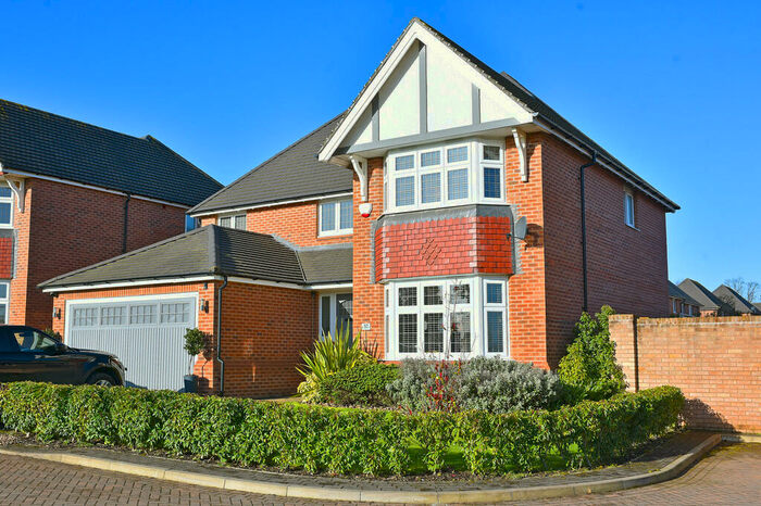 4 Bedroom Detached House To Rent In Pickering Gardens, Harrogate, HG1