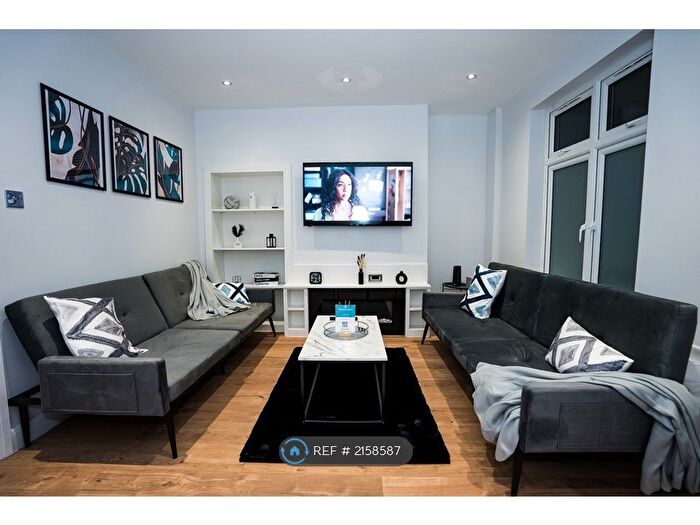 3 Bedroom Terraced House To Rent In Carrick Gardens, London, N17