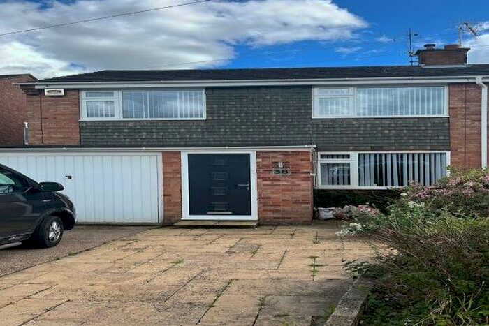 4 Bedroom Semi-Detached House To Rent In Blue Cap Road, Stratford-Upon-Avon, CV37