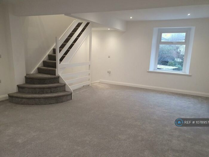 2 Bedroom Terraced House To Rent In St. Edward Street, Newport, NP20