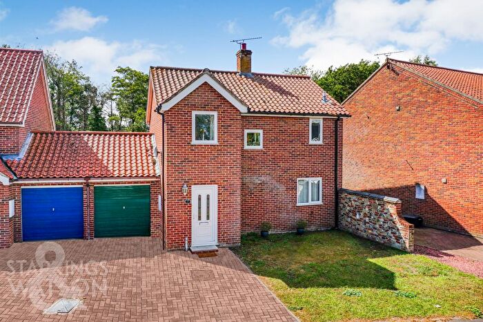 3 Bedroom Link Detached House For Sale In Riverside Maltings, Diss, IP22