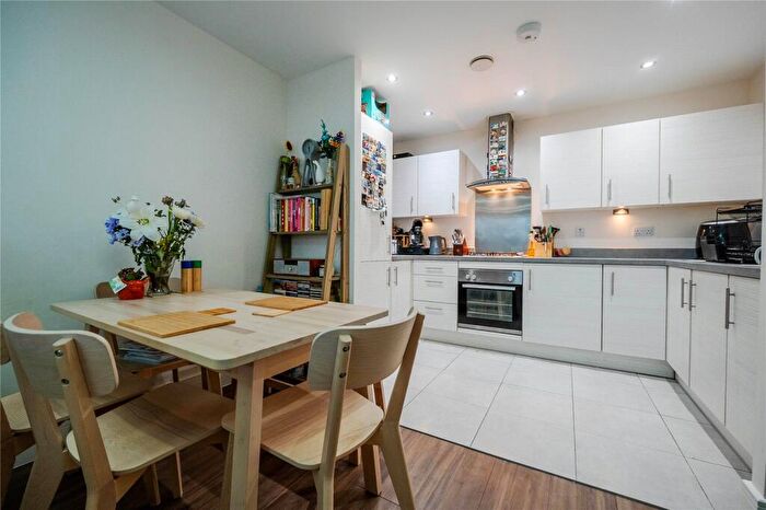 2 Bedroom Apartment For Sale In Aylesbury Street, Bletchley, Milton Keynes, Buckinghamshire, MK2
