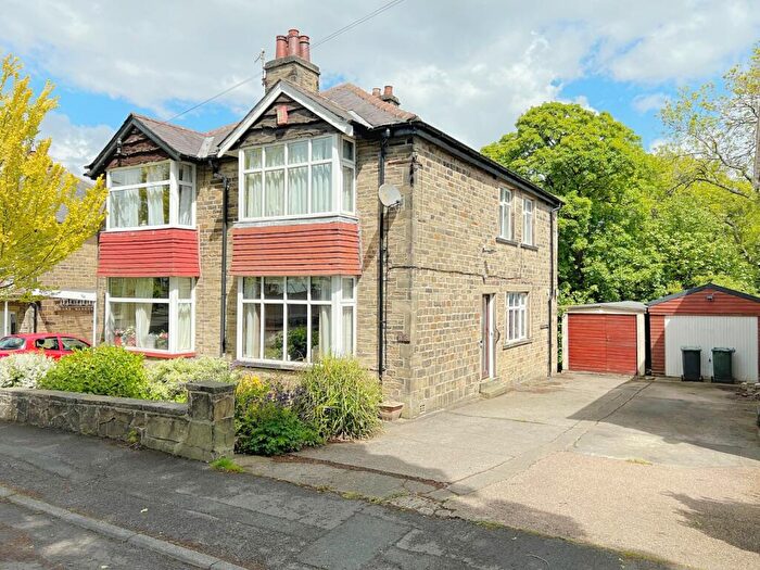 3 Bedroom Semi-Detached House For Sale In Low Ash Drive, Wrose, Shipley, BD18