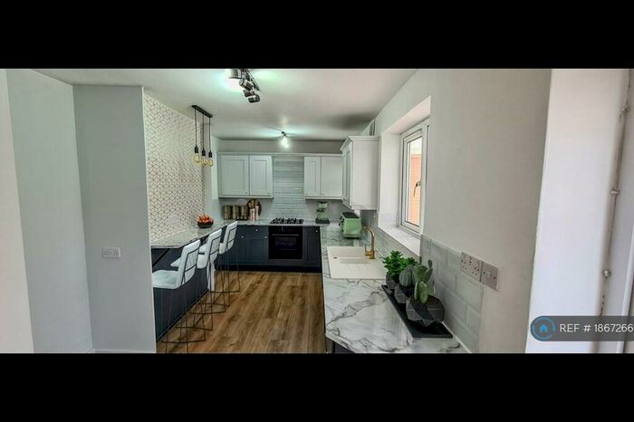 3 Bedroom Semi-Detached House To Rent In Whitby Way, Darlington, DL3