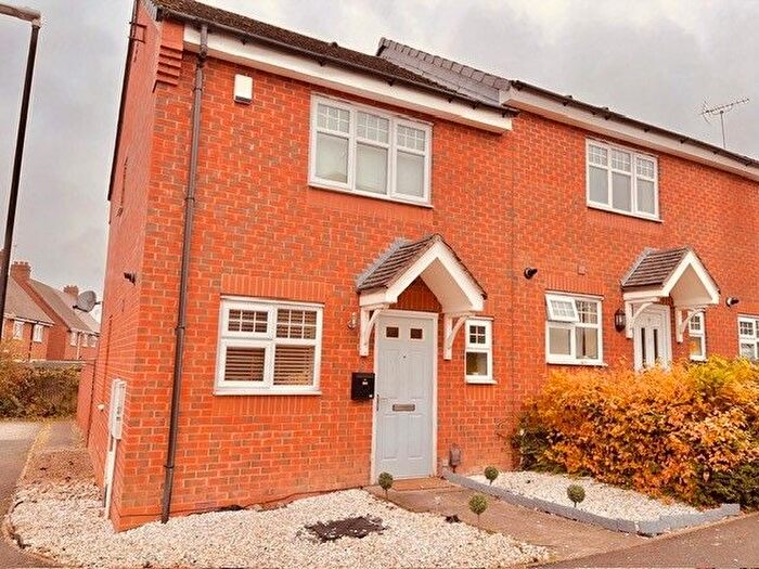 2 Bedroom End Terrace House To Rent In Bird Brook Close, Wednesbury, WS10
