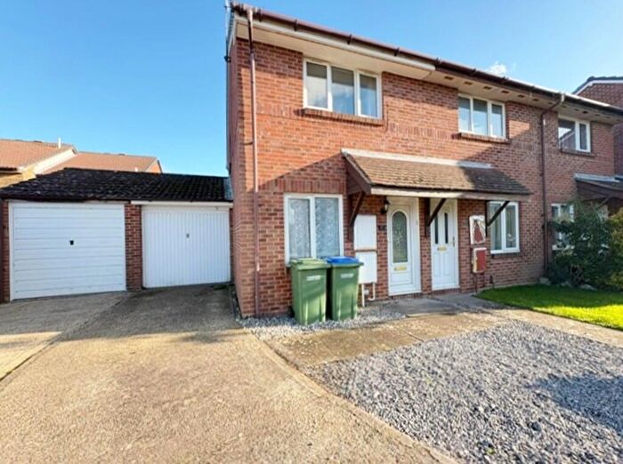 2 Bedroom End Of Terrace House To Rent In Cromarty Close, Stubbington, PO14