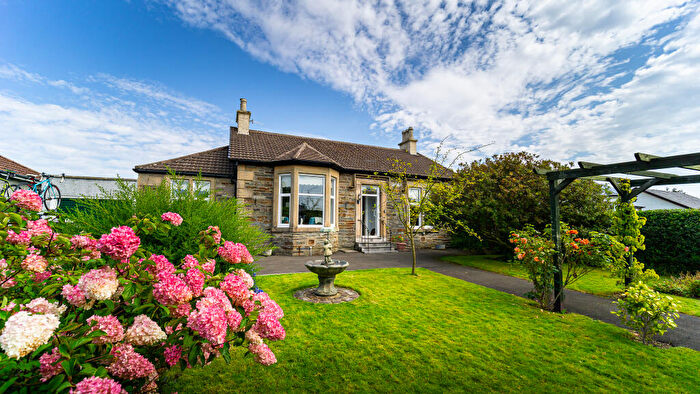 3 Bedroom Villa For Sale In Clyde Street, Kirn, Dunoon, PA23