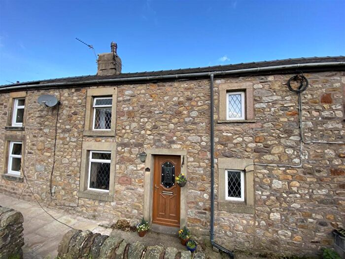 3 Bedroom Cottage For Sale In Old Hive, Chipping, Ribble Valley, PR3