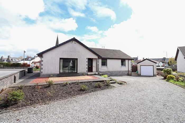 3 Bedroom Detached Bungalow For Sale In Craignair Gardens, Dalbeattie, DG5