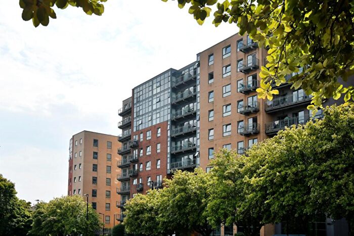 Studio To Rent In , West One Cube, City Centre, S1