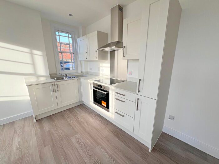 1 Bedroom Flat For Sale In Milton Green, Christchurch Road, New Milton, Hampshire., BH25