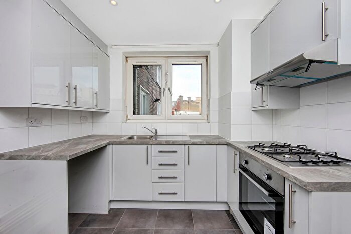 1 Bedroom Flat To Rent In Roman Road, London, E2