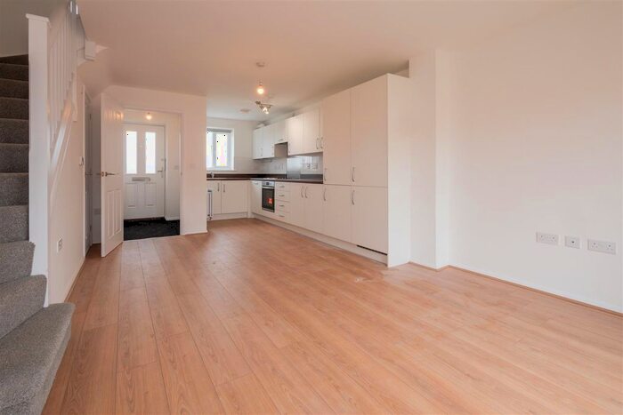 2 Bedroom Terraced House To Rent In Watson Drive, Grimsby, DN33