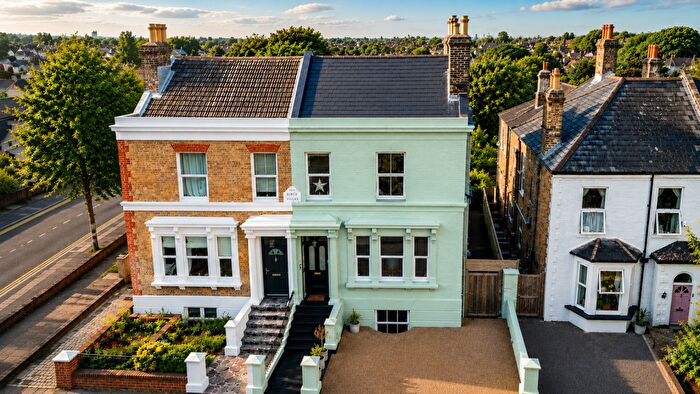 4 Bedroom Semi Detached House For Sale In Elms Avenue, Ramsgate, CT11