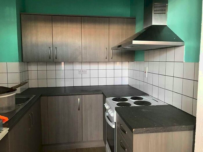 1 Bedroom Flat To Rent In Carlton House, Anlaby Road, Hull, HU3