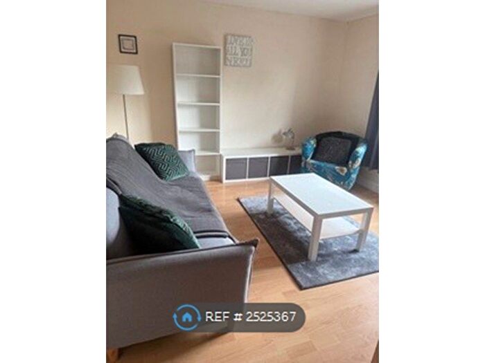 1 Bedroom Flat To Rent In Dean Court, Derby, DE23
