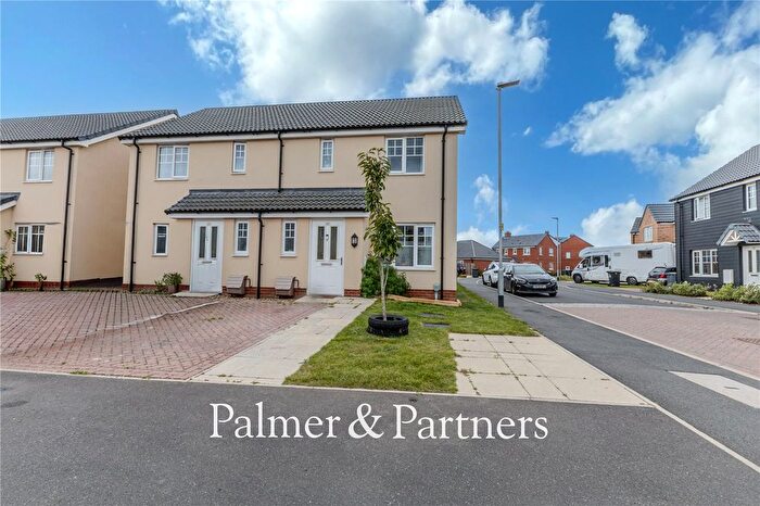 2 Bedroom Semi-Detached House For Sale In Hodgson Avenue, Leiston, Suffolk, IP16