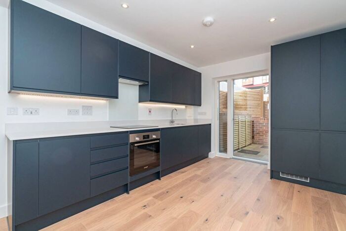 3 Bedroom Terraced House To Rent In Inkwell Avenue, Watford, WD18
