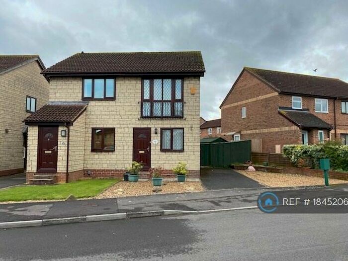 1 Bedroom Semi-Detached House To Rent In Paddock Close, Bristol, BS32