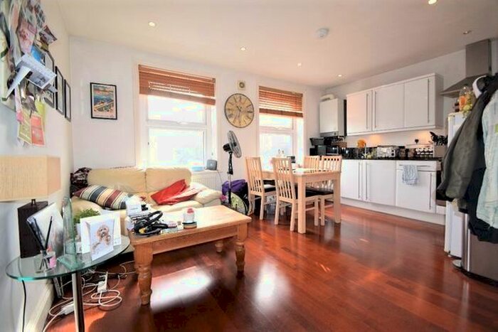 1 Bedroom Flat To Rent In Balham High Road, Balham, SW17