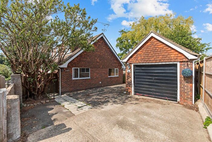 4 Bedroom Detached House For Sale In Mill Road Avenue, Angmering, BN16