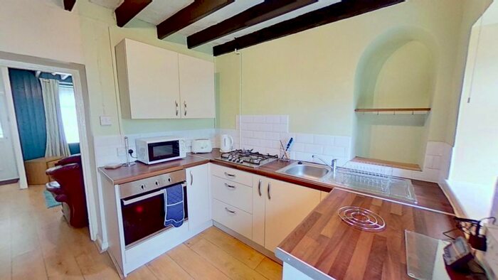 1 Bedroom Terraced House To Rent In Castle Street, Treforest, Pontypridd, CF37