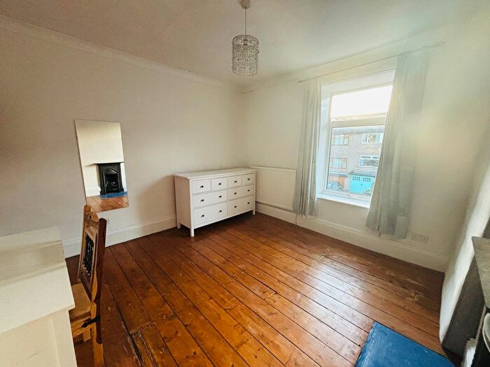 3 Bedroom Property To Rent In Bates Street, Sheffield, S10