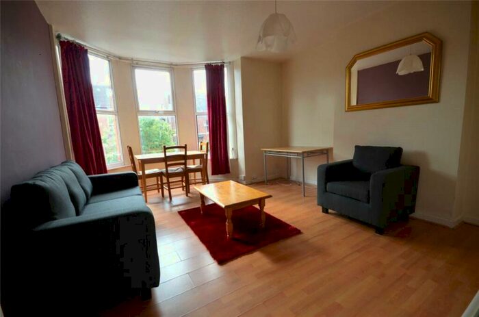 1 Bedroom Apartment To Rent In Parsonage Road, Withington, Manchester, M20