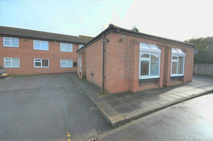 1 Bedroom Apartment To Rent In St Lukes Court, Willerby, HU10