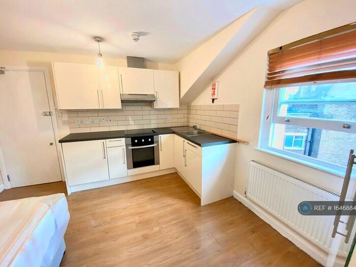 Studio To Rent In Royal College Street, London, NW1