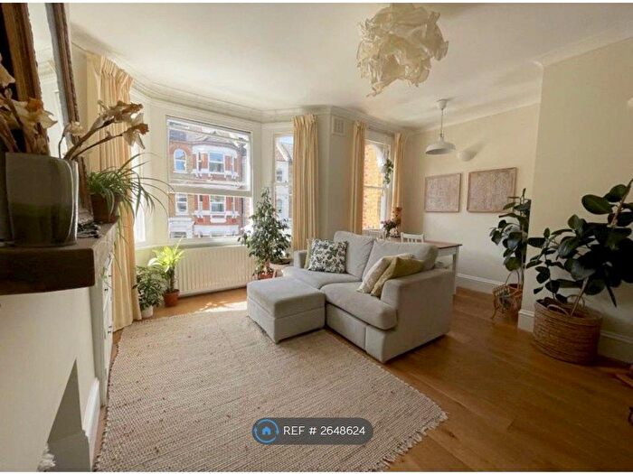 1 Bedroom Flat To Rent In London, London, SW9