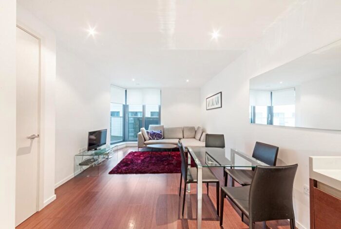 1 Bedroom Flat To Rent In Baltimore Wharf, Canary Wharf, London, E14