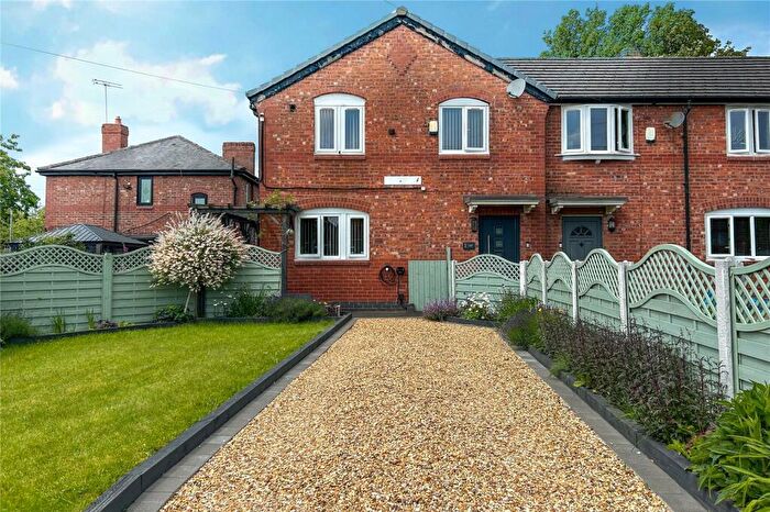 3 Bedroom Semi-Detached House For Sale In Cobham Avenue, Manchester, Greater Manchester, M40
