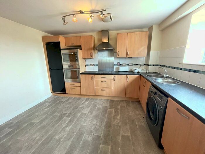 2 Bedroom Flat To Rent In Kentmere Drive, Lakeside, Doncaster, DN4