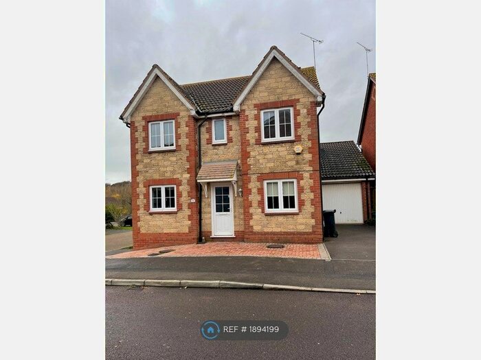 4 Bedroom Detached House To Rent In Juniper Way, Bristol, BS32