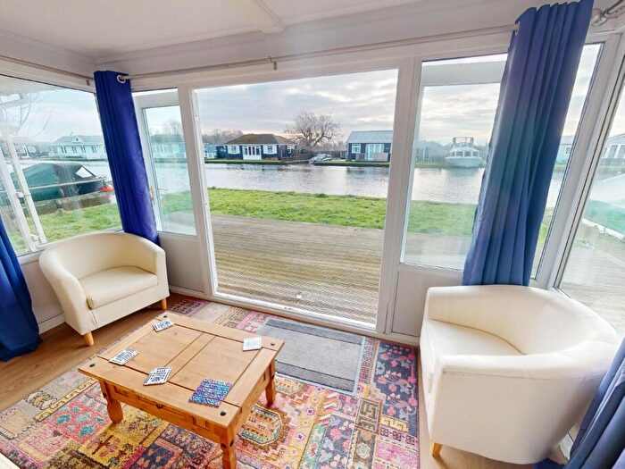 2 Bedroom Detached Bungalow For Sale In Potter Heigham, NR29