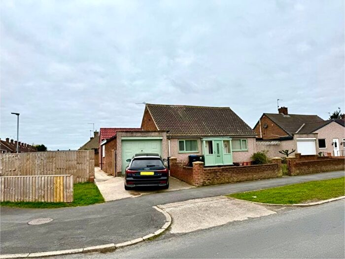 2 Bedroom Detached Bungalow To Rent In Macmillan Road, Newton Aycliffe, DL5