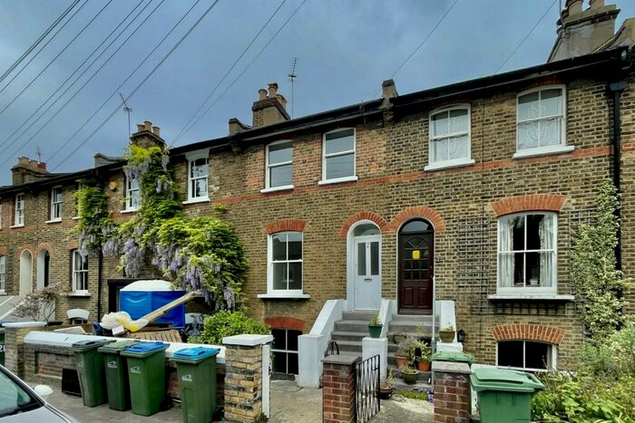 3 Bedroom House To Rent In Reynolds Place, SE3