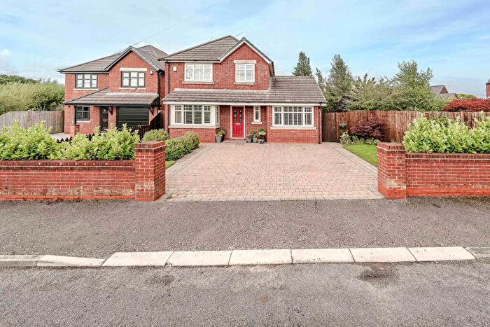 5 Bedroom Detached House For Sale In Charter Lane, Charnock Richard, PR7
