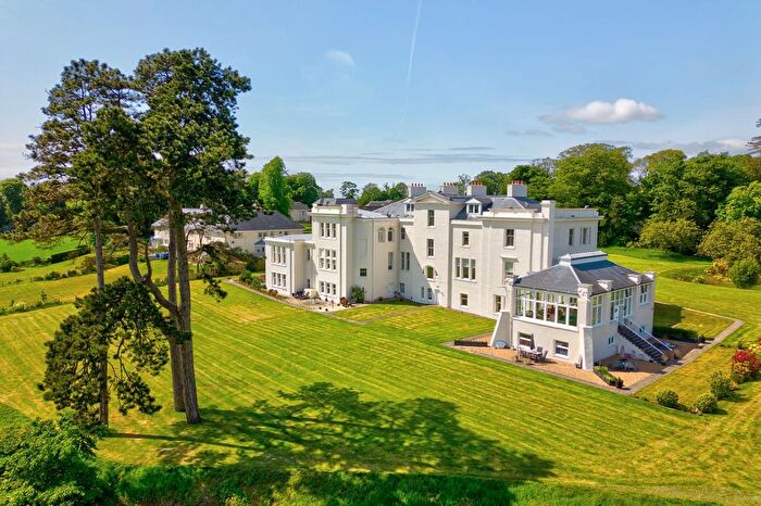 3 Bedroom Flat For Sale In Craighouse, By Crosshouse, Kilmarnock, KA2