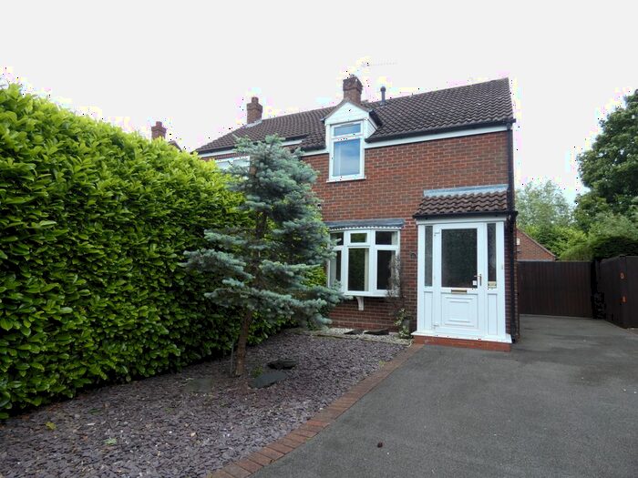 2 Bedroom Semi-Detached House To Rent In Hopkins Heath, Shawbirch, Telford, TF5