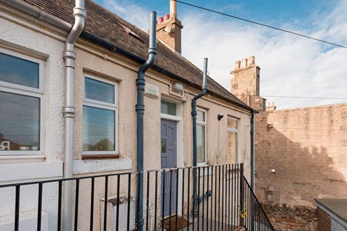 1 Bedroom Flat To Rent In High Street, Tranent, East Lothian, EH33
