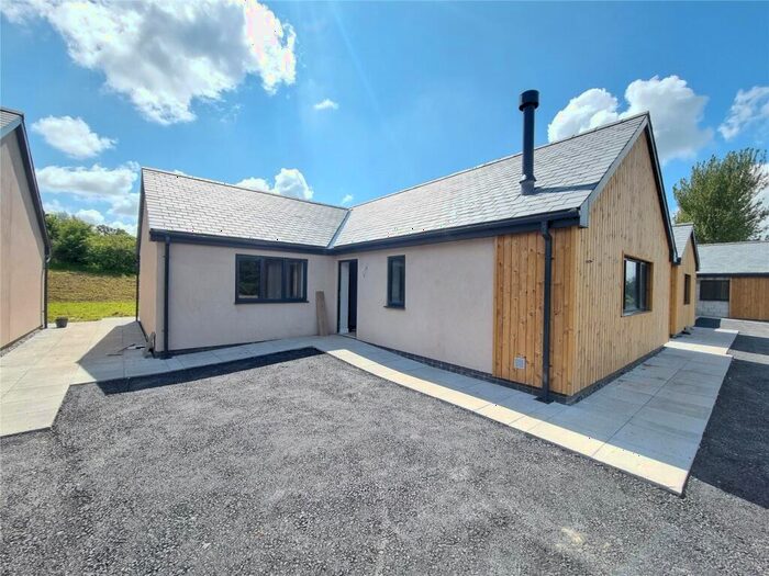 3 Bedroom Bungalow For Sale In South Molton, Devon, EX36