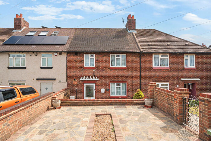 3 Bedroom Terraced House For Sale In Riddons Road, Grove Park, London, SE12