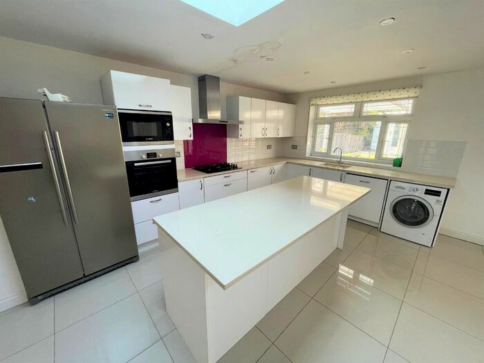 3 Bedroom Semi-Detached House To Rent In Pursley Road, Mill Hill, NW7